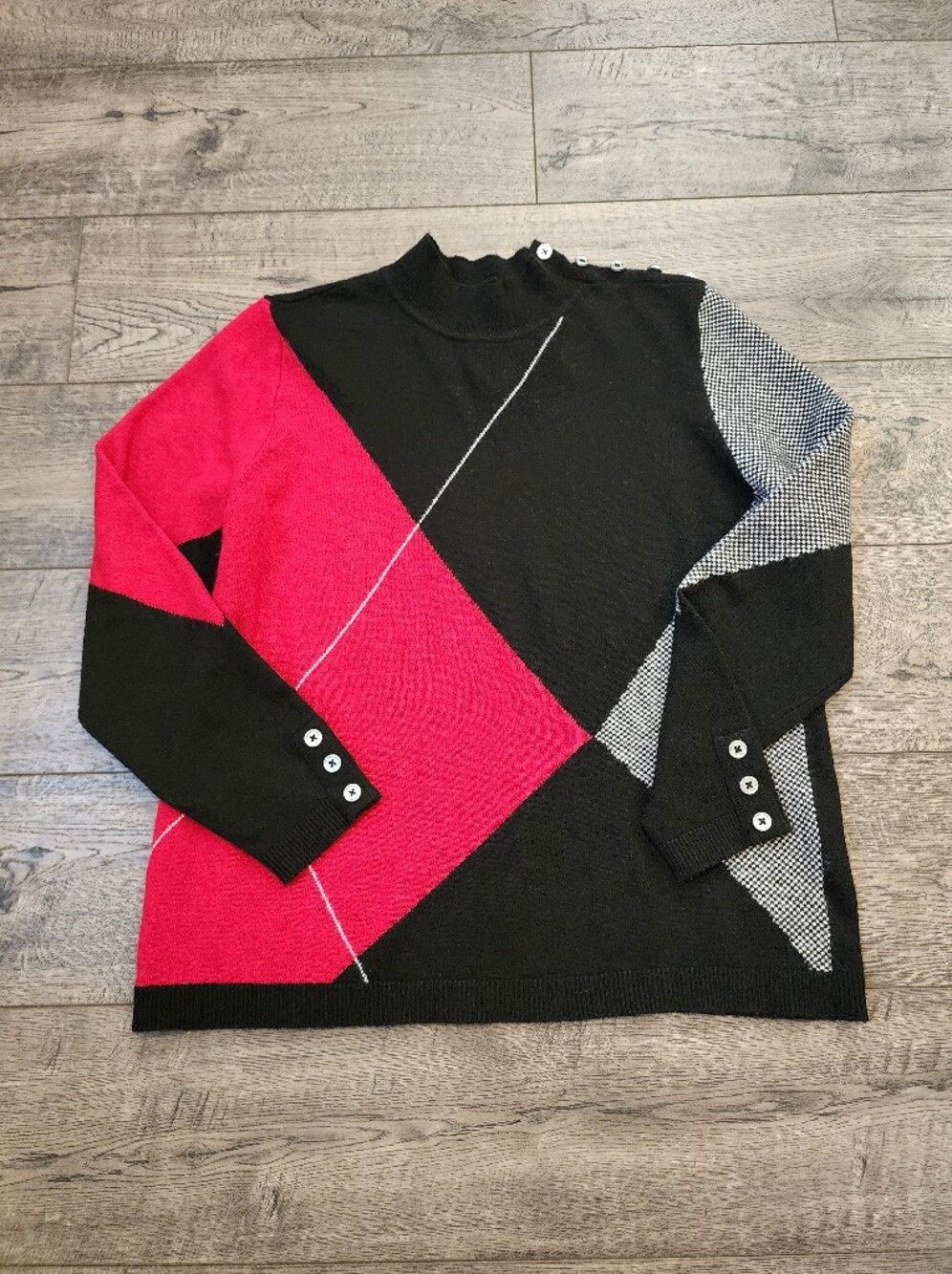 Alfred Dunner Womens Mock Neck Sweater Black Red Block Size PM Button Details
